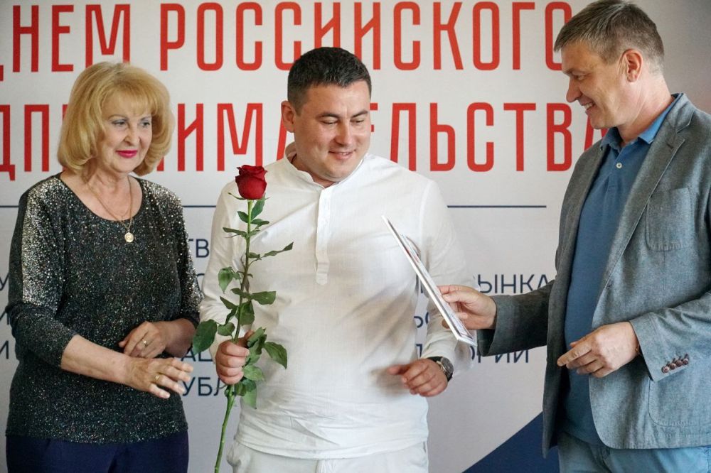 Эммилия Леонова: Уважаемые предприниматели Евпатории! Эммилия Леонова: Уважаемые предприниматели Евпатории!
