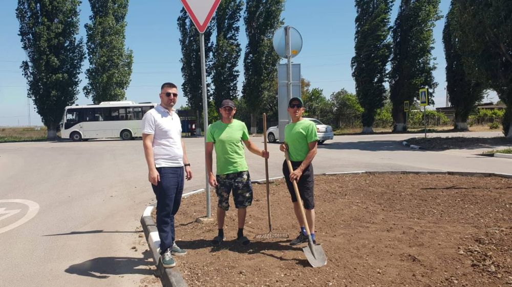 Заместитель главы администрации Сакского района Сергей Кирьянов за выходные посетил пгт Заместитель главы администрации Сакского района Сергей Кирьянов за выходные посетил пгт