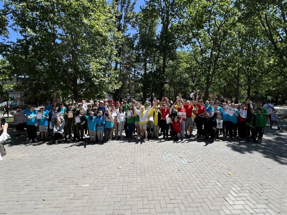 25 мая в парке им. агарина прошла военно-спортивная игра «ЗАРНИЦА» 25 мая в парке им. агарина прошла военно-спортивная игра «ЗАРНИЦА»