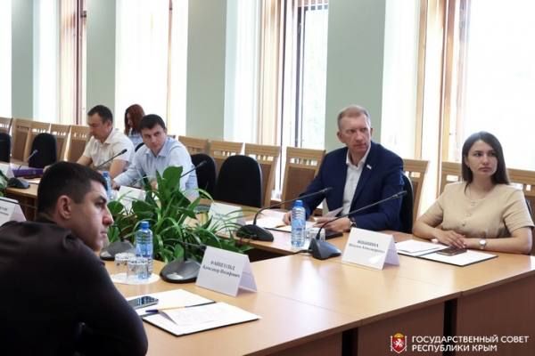 Комитет по имущественным и земельным отношениям на своем заседании под председательством Евгении Добрыни поддержал ряд... Комитет по имущественным и земельным отношениям на своем заседании под председательством Евгении Добрыни поддержал ряд...