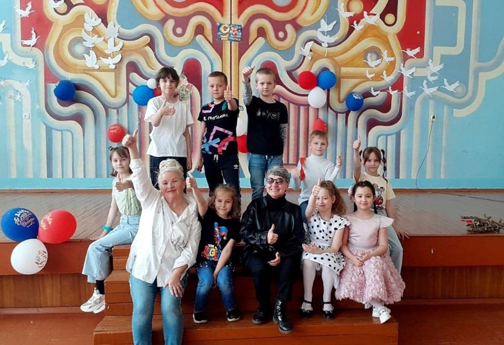 Валентина Лаврик: Фестиваль школьных театров «Крымские грифончики» Валентина Лаврик: Фестиваль школьных театров «Крымские грифончики»