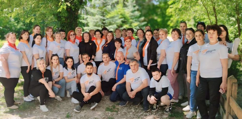 Инна Федоренко: Хочу искренне поздравить команду советников директоров по воспитанию школ Джанкойского района с первым местом в межмуниципальных соревнованиях "Большие игры Навигаторов" Инна Федоренко: Хочу искренне поздравить команду советников директоров по воспитанию школ Джанкойского района с первым местом в межмуниципальных соревнованиях "Большие игры Навигаторов"