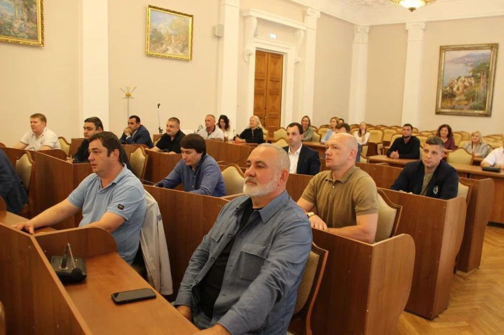 Константин Шимановский: Пообщались с участниками предварительного голосования Константин Шимановский: Пообщались с участниками предварительного голосования