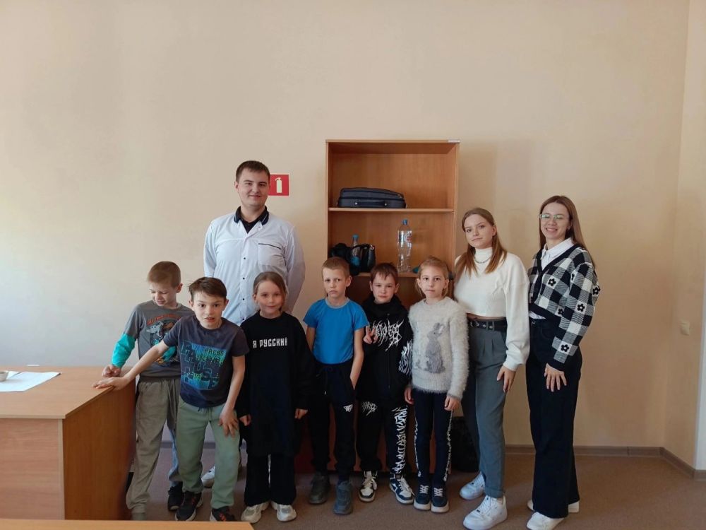 В Крымском федеральном университете состоялась итоговая встреча участников внедрения педагогического подхода «Обучение... В Крымском федеральном университете состоялась итоговая встреча участников внедрения педагогического подхода «Обучение...