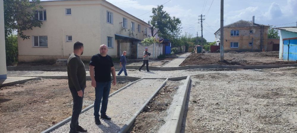Денис Кратюк: В селе Мазанка работы по реализации национальной программы «Формирование комфортной городской среды» идут полным ходом, и подрядчик выполняет свои обязательства в срок, согласно плановому графику Денис Кратюк: В селе Мазанка работы по реализации национальной программы «Формирование комфортной городской среды» идут полным ходом, и подрядчик выполняет свои обязательства в срок, согласно плановому графику