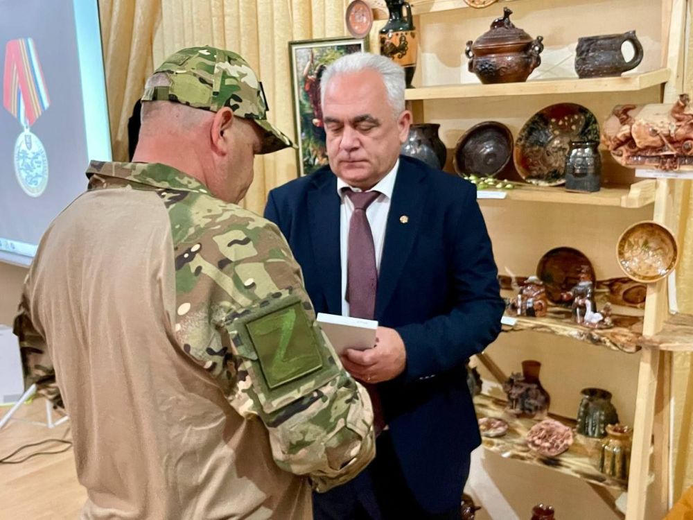Александр Овдиенко: От имени Главы Республики Крым Аксёнова С.В Александр Овдиенко: От имени Главы Республики Крым Аксёнова С.В