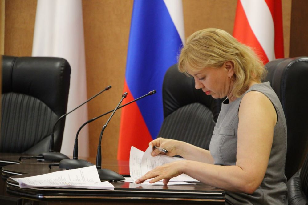 #экономика. В администрации Керчи прошло заседание координационного рабочего органа по вопросам мобилизации налоговых и неналоговых доходов в бюджет города #экономика. В администрации Керчи прошло заседание координационного рабочего органа по вопросам мобилизации налоговых и неналоговых доходов в бюджет города