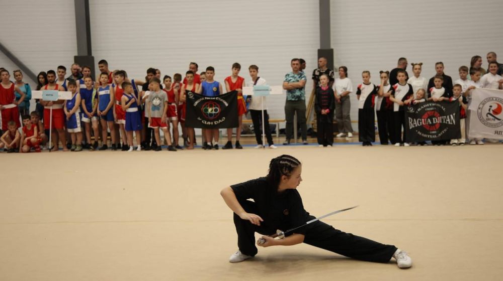 В Чемпионате и Первенстве Республики Крым по ушу в Алуште приняли участие более 120 спортсменов из Симферополя, Щёлкино, Ялты, Керчи, Судака и Евпатории В Чемпионате и Первенстве Республики Крым по ушу в Алуште приняли участие более 120 спортсменов из Симферополя, Щёлкино, Ялты, Керчи, Судака и Евпатории