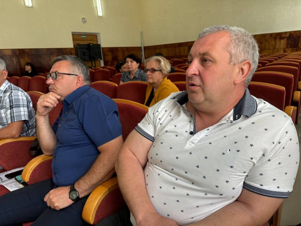 Александр Дудинов: Провел рабочее совещание с главами сельских поселений Черноморского района Александр Дудинов: Провел рабочее совещание с главами сельских поселений Черноморского района