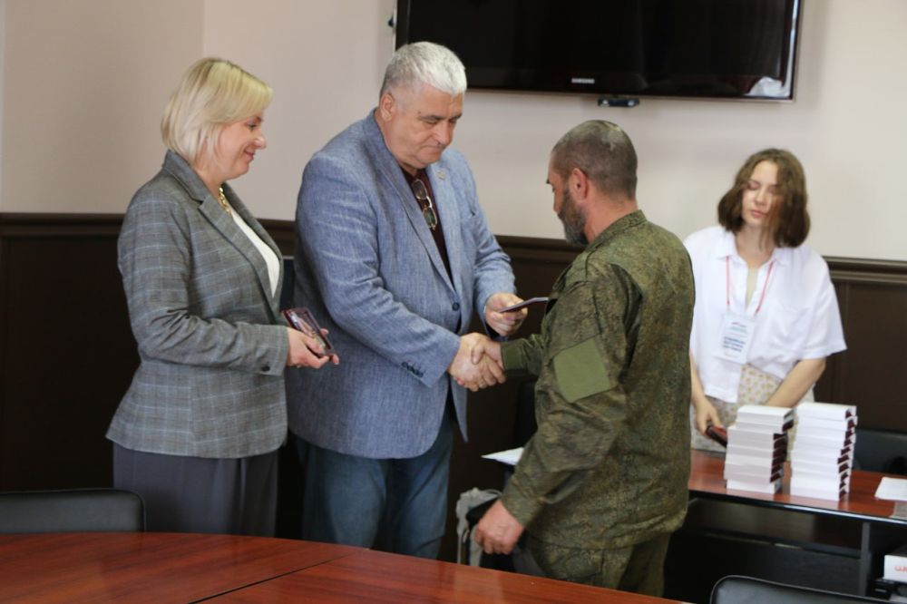 Константин Подсевалов: Сегодня, с Главой муниципального образования городской округ Судак Дарьей Дейнеко при содействии... Константин Подсевалов: Сегодня, с Главой муниципального образования городской округ Судак Дарьей Дейнеко при содействии...