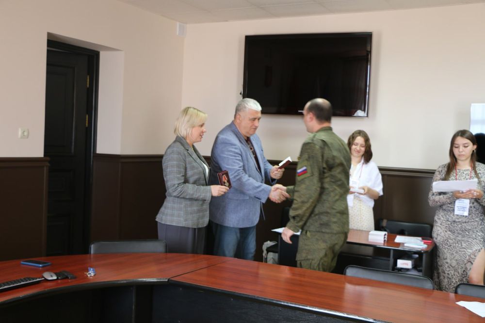 Константин Подсевалов: Сегодня, с Главой муниципального образования городской округ Судак Дарьей Дейнеко при содействии... Константин Подсевалов: Сегодня, с Главой муниципального образования городской округ Судак Дарьей Дейнеко при содействии...