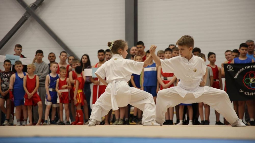 В Чемпионате и Первенстве Республики Крым по ушу в Алуште приняли участие более 120 спортсменов из Симферополя, Щёлкино, Ялты, Керчи, Судака и Евпатории В Чемпионате и Первенстве Республики Крым по ушу в Алуште приняли участие более 120 спортсменов из Симферополя, Щёлкино, Ялты, Керчи, Судака и Евпатории