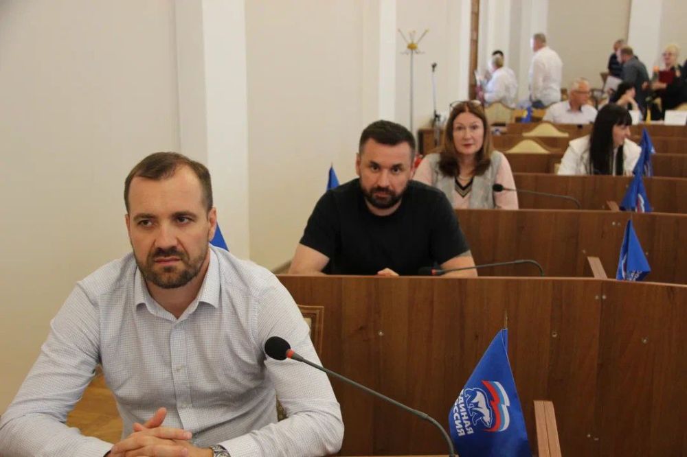 Константин Шимановский: Состоялась 65-я сессия Ялтинского городского совета! Повестка дня состояла из 15 вопросов Константин Шимановский: Состоялась 65-я сессия Ялтинского городского совета! Повестка дня состояла из 15 вопросов