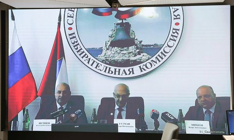 Николай Булаев и Константин Мазуревский приняли участие в первом организационном заседании Севастопольской городской избирательной комиссии Николай Булаев и Константин Мазуревский приняли участие в первом организационном заседании Севастопольской городской избирательной комиссии