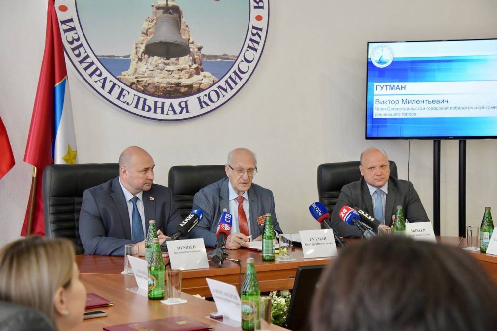 Владимир Немцев: Принял участие в первом заседании Севастопольской городской избирательной комиссии нового состава Владимир Немцев: Принял участие в первом заседании Севастопольской городской избирательной комиссии нового состава