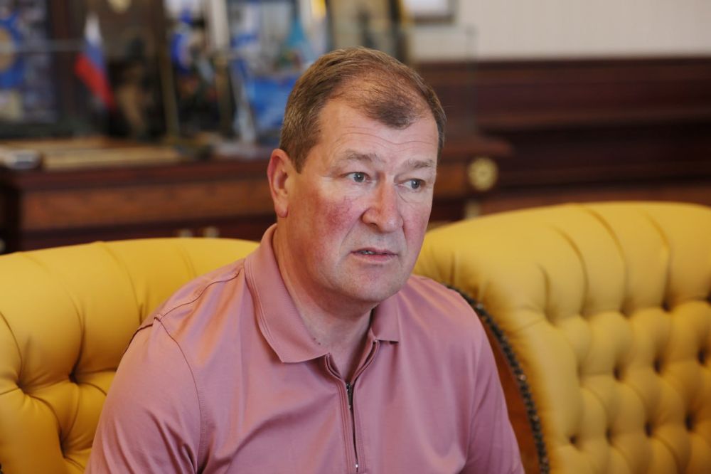 Сергей Аксёнов: Провёл рабочее совещание с руководителями медицинских учреждений республики, на котором отработали ряд... Сергей Аксёнов: Провёл рабочее совещание с руководителями медицинских учреждений республики, на котором отработали ряд...