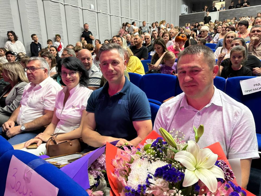 Александр Дудинов: Школа танца «Импульс» провела 9 отчетный концерт Александр Дудинов: Школа танца «Импульс» провела 9 отчетный концерт