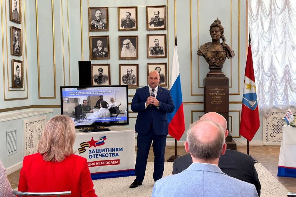 Владимир Немцев: В Доме офицеров флота состоялось торжественное собрание, посвященное годовщине деятельности филиала Государственного фонда «Защитники Отечества» в Севастополе Владимир Немцев: В Доме офицеров флота состоялось торжественное собрание, посвященное годовщине деятельности филиала Государственного фонда «Защитники Отечества» в Севастополе