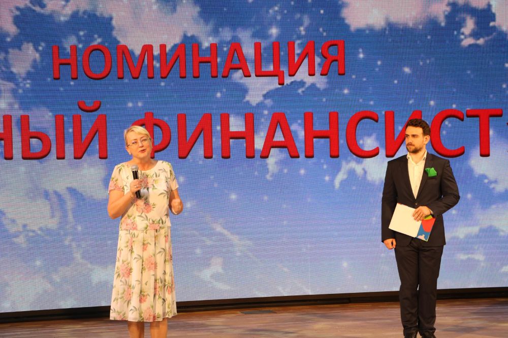 Ирина Кивико поздравила победителей фестиваля детского творчества «Крымский вундеркинд-2024» в номинации «Юный финансист» Ирина Кивико поздравила победителей фестиваля детского творчества «Крымский вундеркинд-2024» в номинации «Юный финансист»