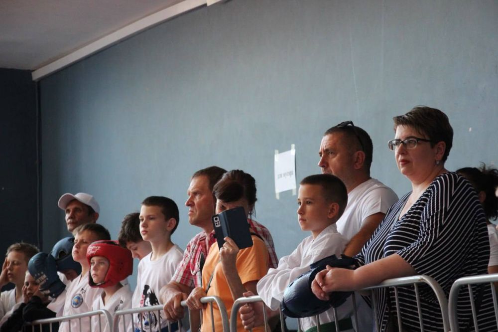 #знайнаших. Уже больше 12 часов господствует ЛЕТО! Встречать первый летний день всегда волнительно и приятно, ведь с ним... #знайнаших. Уже больше 12 часов господствует ЛЕТО! Встречать первый летний день всегда волнительно и приятно, ведь с ним...