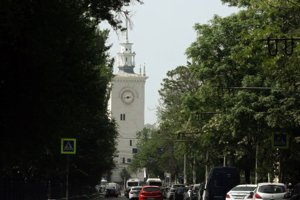Симферополю 240 лет.. Об этом заявил глава Крыма Сергей Аксенов, поздравляя столицу республики с днем рождения Симферополю 240 лет.. Об этом заявил глава Крыма Сергей Аксенов, поздравляя столицу республики с днем рождения