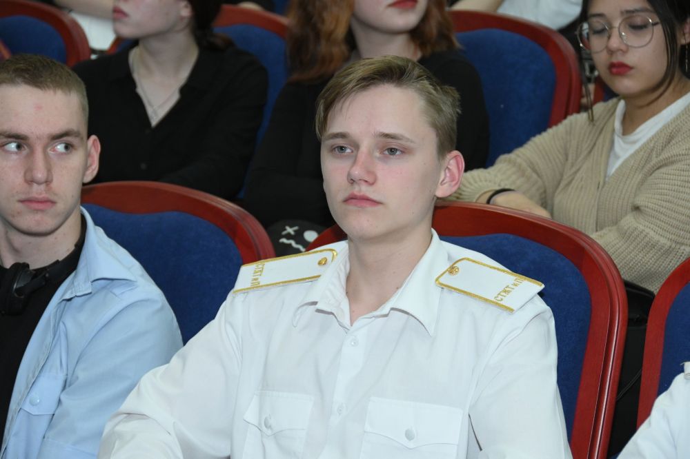 Валентина Лаврик: В ГБОУВО РК КИПУ имени Февзи Якубова прошла военно-патриотическая акция «Воины Z – поколению Z», в рамках которой была проведена встреча с военнослужащими, принимающими участие в Специальной военной операции Валентина Лаврик: В ГБОУВО РК КИПУ имени Февзи Якубова прошла военно-патриотическая акция «Воины Z – поколению Z», в рамках которой была проведена встреча с военнослужащими, принимающими участие в Специальной военной операции
