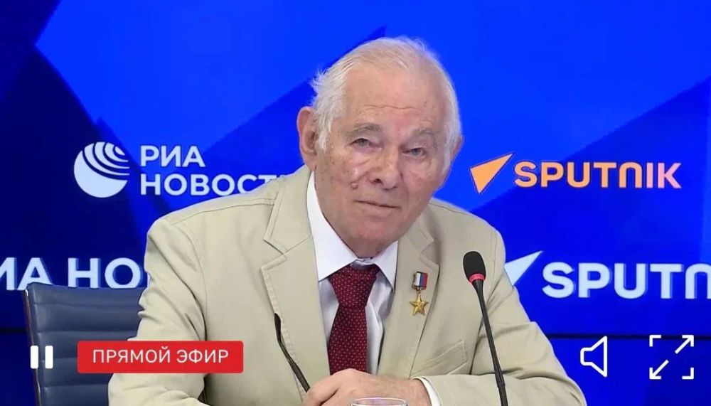 Анна Кузнецова: Здесь идет бой за жизнь и здоровье каждого ребёнка Анна Кузнецова: Здесь идет бой за жизнь и здоровье каждого ребёнка