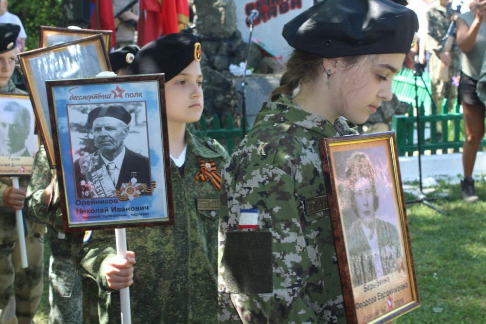 Виктория Грицай: Совместно с первым заместителем Председателя Государственного Совета Республики Крым Ефимом Фиксом... Виктория Грицай: Совместно с первым заместителем Председателя Государственного Совета Республики Крым Ефимом Фиксом...