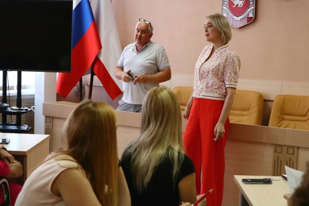 Инна Федоренко: Сегодня провела аппаратное совещание со своими заместителями и руководителями структурных подразделений администрации по актуальным темам Инна Федоренко: Сегодня провела аппаратное совещание со своими заместителями и руководителями структурных подразделений администрации по актуальным темам