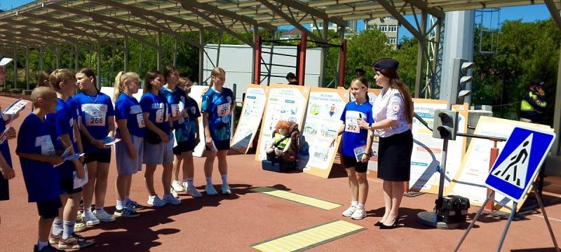 В Севастополе сотрудники Госавтоинспекции приняли участие в мероприятии, посвященном закрытию спартакиады школьников 2023-2024 учебного года В Севастополе сотрудники Госавтоинспекции приняли участие в мероприятии, посвященном закрытию спартакиады школьников 2023-2024 учебного года