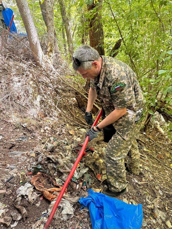 В рамках Всероссийской экологической акции «Марафон зеленых дел» прошёл субботник в Симферопольском районе В рамках Всероссийской экологической акции «Марафон зеленых дел» прошёл субботник в Симферопольском районе