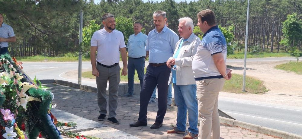 Белогорск с рабочим визитом посетил депутат Государственной Думы Российской Федерации Леонид Ивлев Белогорск с рабочим визитом посетил депутат Государственной Думы Российской Федерации Леонид Ивлев
