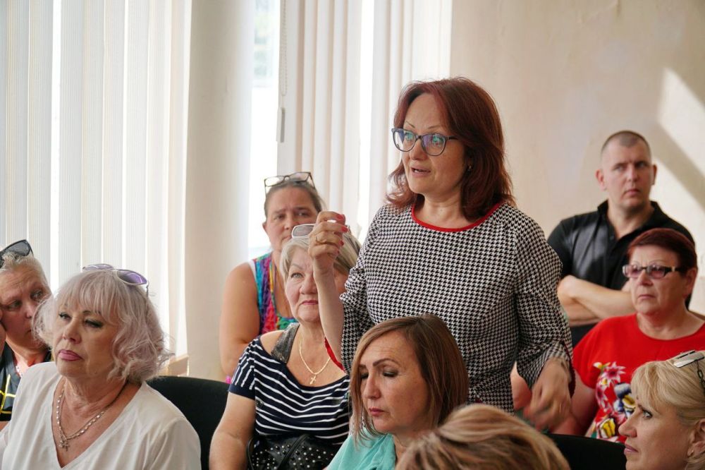 Александр Юрьев: Продолжаем проводить заседания Советов территории наших послков Александр Юрьев: Продолжаем проводить заседания Советов территории наших послков