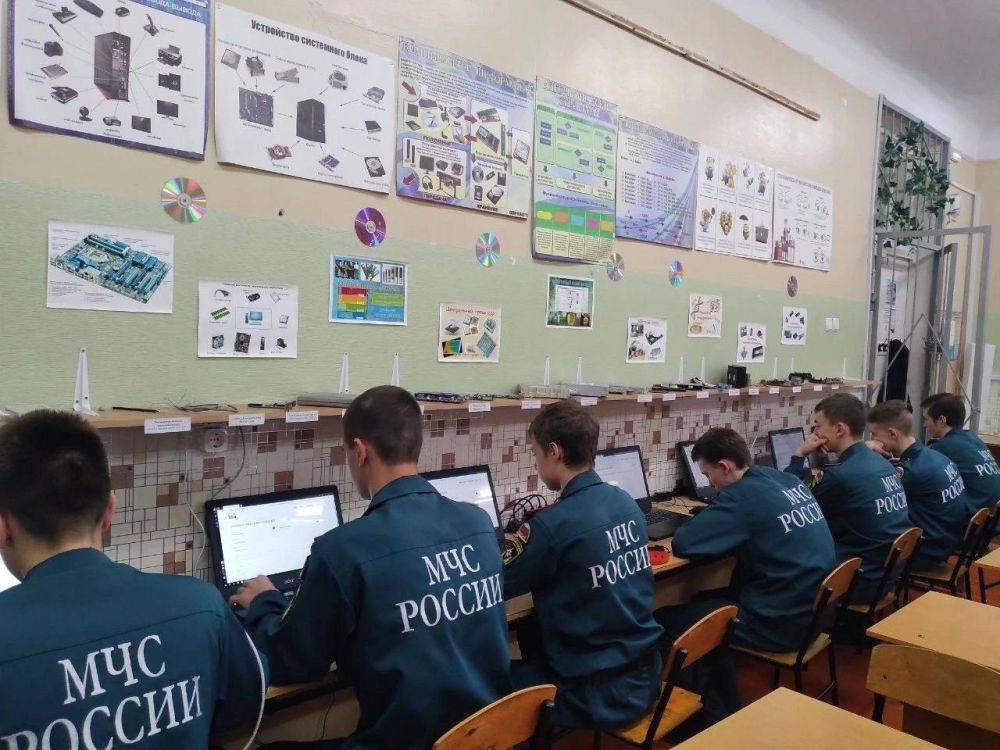 Дружина юных пожарных Кореизской школы – лучшая в Крыму Дружина юных пожарных Кореизской школы – лучшая в Крыму