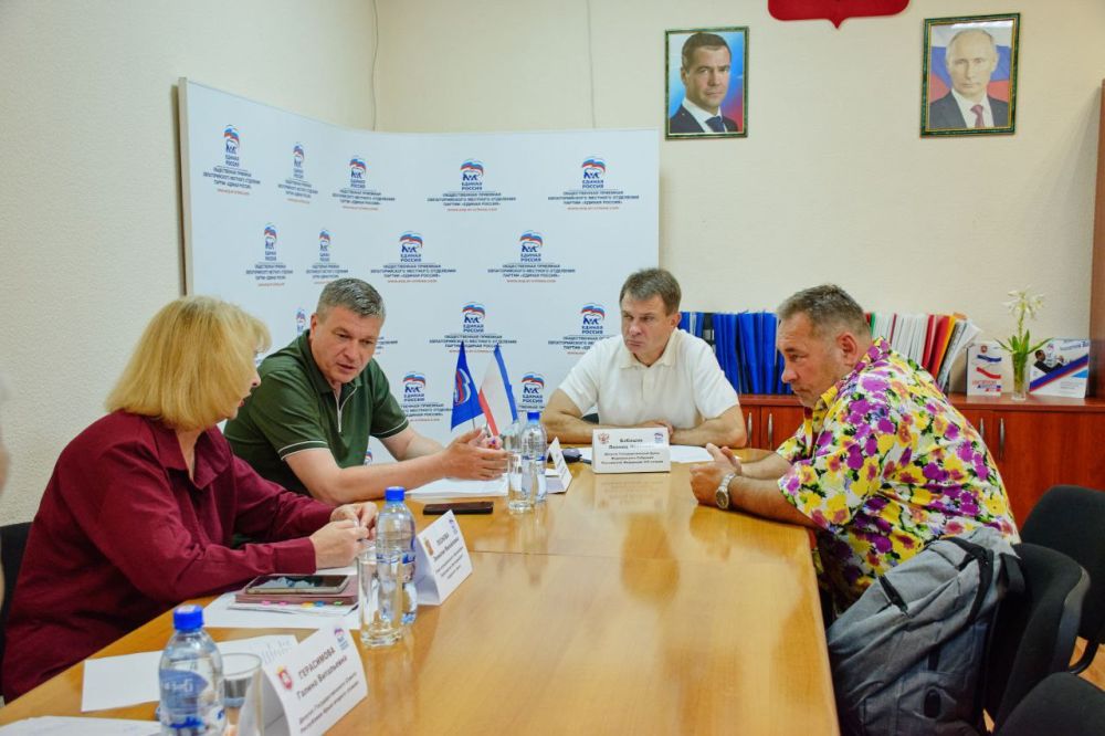 Александр Юрьев: Сегодня принял участие в приме граждан депутата Государственной Думы Леонида Бабашова Александр Юрьев: Сегодня принял участие в приме граждан депутата Государственной Думы Леонида Бабашова