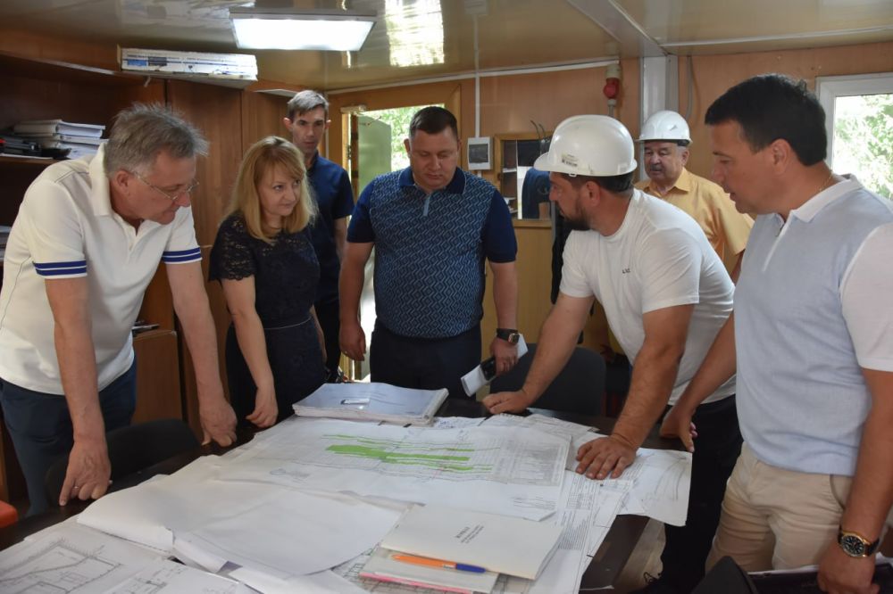 Ольга Растригина проверила ход строительства поликлиники на улице Балаклавская в Симферополе Ольга Растригина проверила ход строительства поликлиники на улице Балаклавская в Симферополе