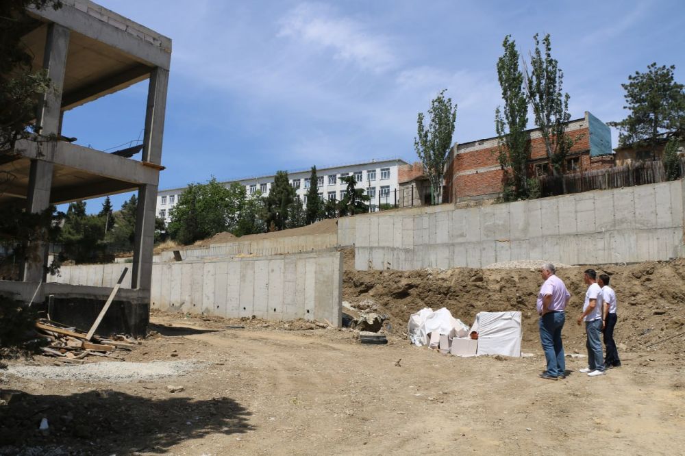 Руководство города с рабочим визитом посетили села Морское и Весёлое Руководство города с рабочим визитом посетили села Морское и Весёлое