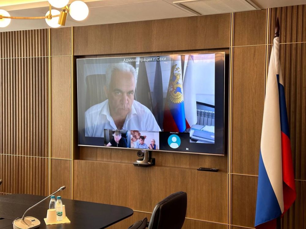 Министр спорта Ольга Торубарова совместно с заместителем Шерифом Османовым приняли участие в рабочем совещании в... Министр спорта Ольга Торубарова совместно с заместителем Шерифом Османовым приняли участие в рабочем совещании в...
