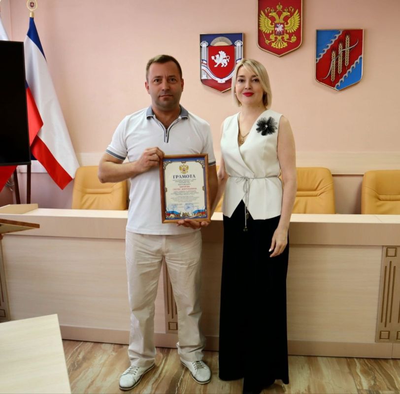 Инна Федоренко: В преддверии праздника людей с огромными сердцами и стальными нервами - Дня социального работника... Инна Федоренко: В преддверии праздника людей с огромными сердцами и стальными нервами - Дня социального работника...