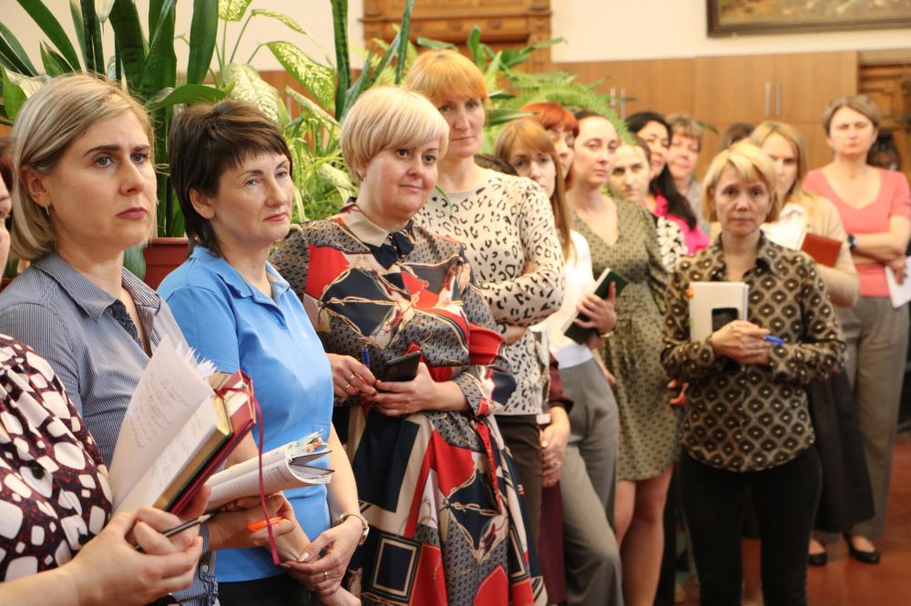 Минфин Крыма продолжает разъяснительную работу по вовлечению крымчан в Программу долгосрочных сбережений граждан (ПДС) Минфин Крыма продолжает разъяснительную работу по вовлечению крымчан в Программу долгосрочных сбережений граждан (ПДС)