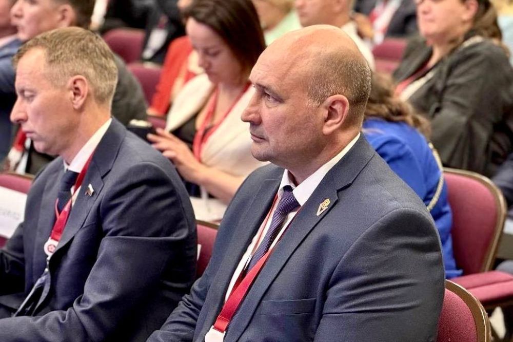Владимир Немцев: Накануне на площадке ПМЭФ-2024 в составе делегации под руководством Губернатора Севастополя Михаила Владимировича Развожаева принял участие в сессиях Форума Владимир Немцев: Накануне на площадке ПМЭФ-2024 в составе делегации под руководством Губернатора Севастополя Михаила Владимировича Развожаева принял участие в сессиях Форума