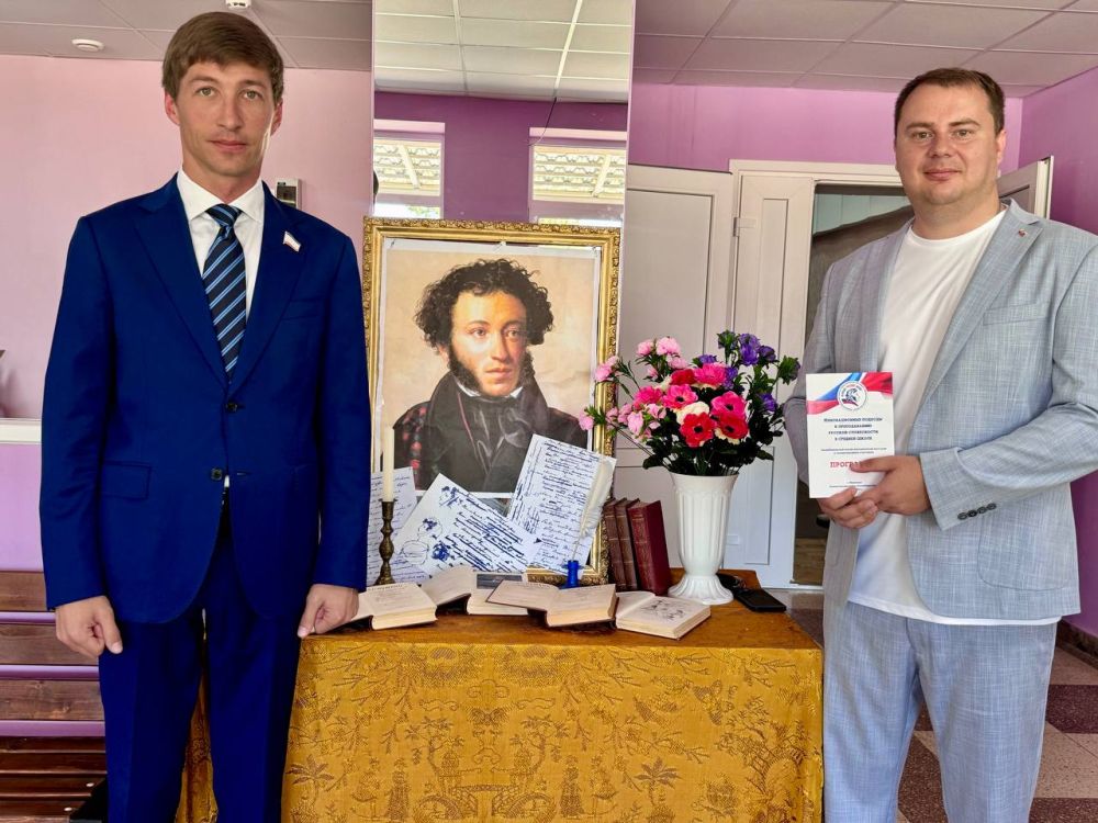 Иван Манучаров: Приветствуя участников научно-методического лектория, проведенного в рамках Международного фестиваля Иван Манучаров: Приветствуя участников научно-методического лектория, проведенного в рамках Международного фестиваля
