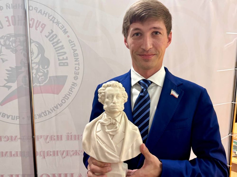 Иван Манучаров: Приветствуя участников научно-методического лектория, проведенного в рамках Международного фестиваля Иван Манучаров: Приветствуя участников научно-методического лектория, проведенного в рамках Международного фестиваля
