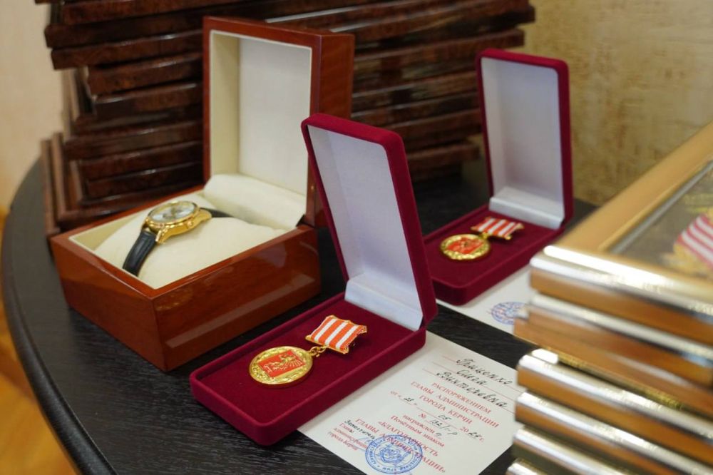 Святослав Брусаков: #профессиональный_праздник Святослав Брусаков: #профессиональный_праздник
