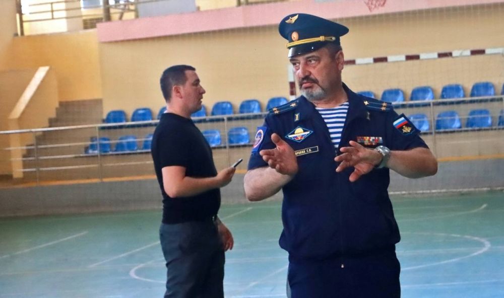 Александр Дудинов: Поздравляю команду ВПЦ «Кордон Тарханкут» и руководителя Героя России Владимира Недобежкина с победой в спартакиаде граждан допризывного возраста Республики Крым Александр Дудинов: Поздравляю команду ВПЦ «Кордон Тарханкут» и руководителя Героя России Владимира Недобежкина с победой в спартакиаде граждан допризывного возраста Республики Крым