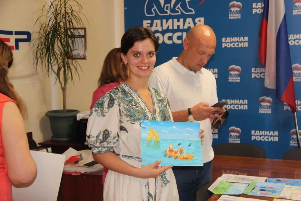 Константин Шимановский: Определены призёры конкурса рисунков «Моя спортивная семья», который проводит Ялтинское местное отделение «Единой России» в рамках партийного проекта «Детский спорт»! Константин Шимановский: Определены призёры конкурса рисунков «Моя спортивная семья», который проводит Ялтинское местное отделение «Единой России» в рамках партийного проекта «Детский спорт»!