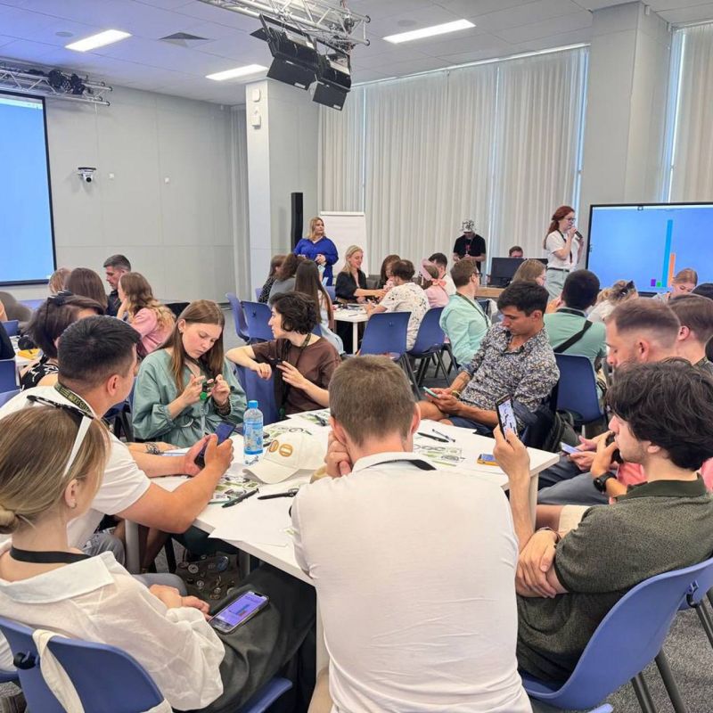 Мастерская медиаконтента от Школы RT @RTschool стартовала в арт-кластере «Таврида» в Крыму Мастерская медиаконтента от Школы RT @RTschool стартовала в арт-кластере «Таврида» в Крыму