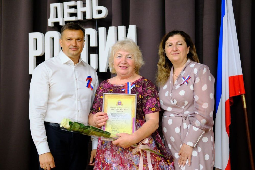 Янина Павленко: Ещё один повод выразить слова благодарности тем ялтинцам, кто отдает себя - свои силы, таланты и умения - на... Янина Павленко: Ещё один повод выразить слова благодарности тем ялтинцам, кто отдает себя - свои силы, таланты и умения - на...
