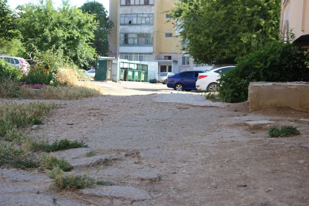 #в_диалоге_с_керчанами. Во дворе по ул. амойленко, 10 и ул. арла Маркса,10 прошла встреча с жителями #в_диалоге_с_керчанами. Во дворе по ул. амойленко, 10 и ул. арла Маркса,10 прошла встреча с жителями