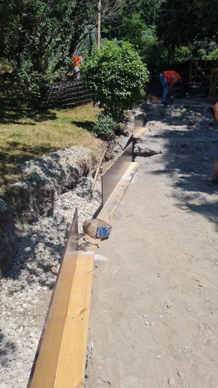 Ольга Славгородская: Благоустройство территории парка-памятника садово-паркового искусства «Массандровский» продолжается Ольга Славгородская: Благоустройство территории парка-памятника садово-паркового искусства «Массандровский» продолжается
